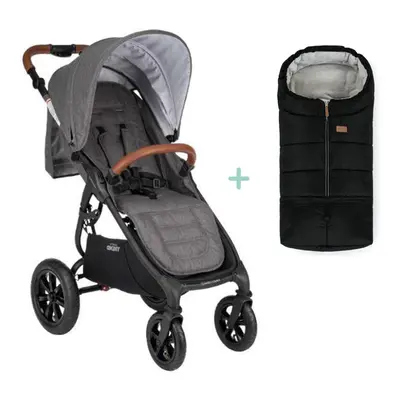 VALCO BABY Babakocsi Sport Trend Black Charcoal + PETITE&MARS táska Jibot INGYENES