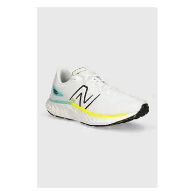 New Balance futócipő Fresh Foam Evoz ST fehér, MEVOZCT3