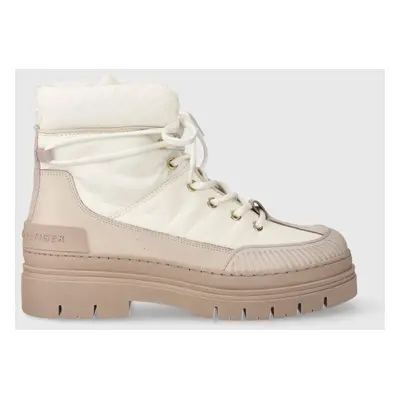 Tommy Hilfiger bokacsizma TH MONOGRAM OUTDOOR BOOT fehér, női, téliesített, lapos talpú, FW0FW07