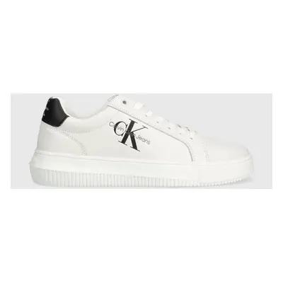 Calvin Klein Jeans bőr sportcipő YM0YM00681 CHUNKY CUPSOLE MONOLOGO fehér, YM0YM00681