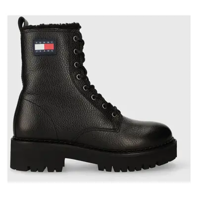 Tommy Jeans bőr bakancs TJW URBAN BOOT TUMBLED LTR WL fekete, női, téliesített, lapos talpú, EN0