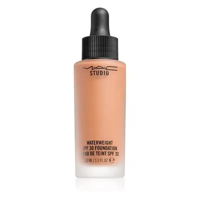 MAC Cosmetics Studio Waterweight SPF 30 Foundation könnyű hidratáló alapozó SPF 30 árnyalat NW 3