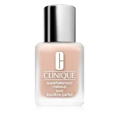 Clinique Superbalanced™ Makeup selymesen finom alapozó árnyalat CN 70 Vanilla 30 ml