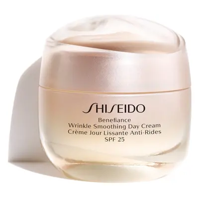 Shiseido Benefiance Wrinkle Smoothing Day Cream nappali krém a ráncok ellen SPF 25 50 ml