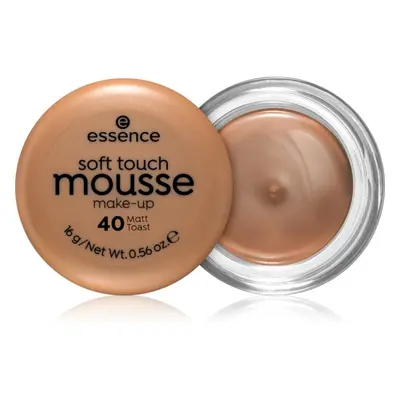 essence Soft Touch mattító hab állagú make-up árnyalat 40 Matt Toast 16 g