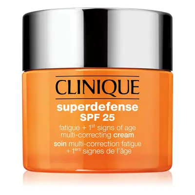 Clinique Superdefense™ SPF 25 Fatigue + 1st Signs Of Age Multi-Correcting Cream krém az öregedés