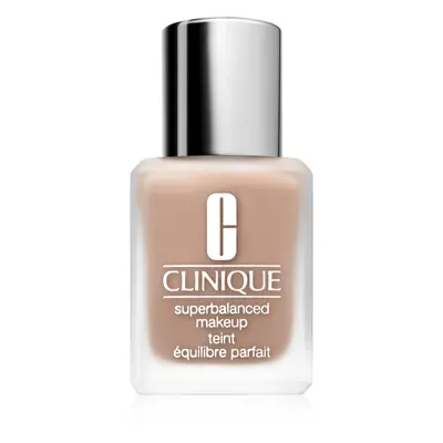 Clinique Superbalanced™ Makeup selymesen finom alapozó árnyalat CN 28 Ivory 30 ml