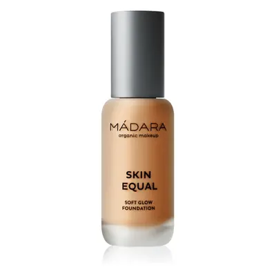 Mádara Skin Equal könnyű állagú alapozó krém SPF 15 árnyalat Caramel 70 30 ml