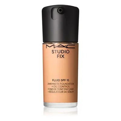 MAC Cosmetics Studio Fix Fluid SPF 15 24HR Matte Foundation + Oil Control mattító alapozó SPF 15