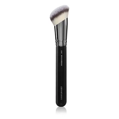 BrushArt Professional B11 Angled foundation brush make – up ecset B11 1 db