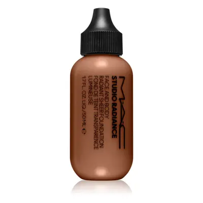 MAC Cosmetics Studio Radiance Face and Body Radiant Sheer Foundation könnyű alapozó arcra és tes