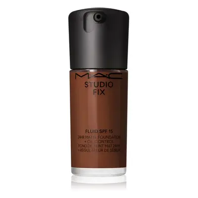 MAC Cosmetics Studio Fix Fluid SPF 15 24HR Matte Foundation + Oil Control mattító alapozó SPF 15