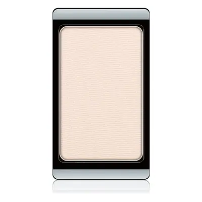 ARTDECO Eyeshadow Matt szemhéjpúder utántöltő matt hatással árnyalat 551 Matt Natural Touch 0,8 