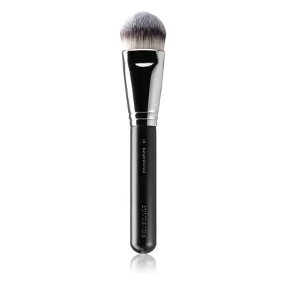 BrushArt Professional B1 Flat foundation brush ecset a folyékony make-up-ra B1 1 db