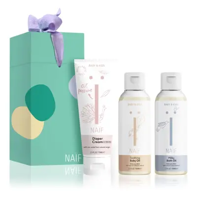 Naif Baby & Kids Newborn Essentials Set ajándékszett (gyermekeknek születéstől kezdődően)