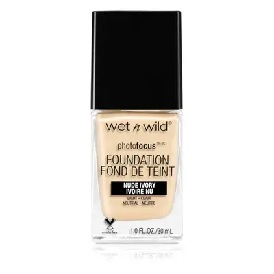 Wet n Wild Photo Focus mattító folyékony alapozó árnyalat Nude Ivory 30 ml