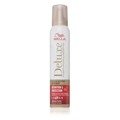 Wella Deluxe Definition & Protection fixáló hab a formáért és a fixálásért 200 ml