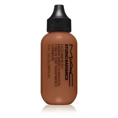 MAC Cosmetics Studio Radiance Face and Body Radiant Sheer Foundation könnyű alapozó arcra és tes