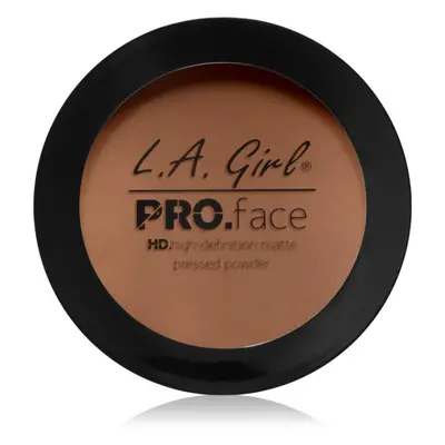 L.A. Girl Cosmetics PRO. Face HD kompakt púder matt hatással árnyalat Medium Beige 7 g