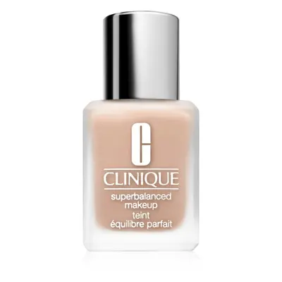 Clinique Superbalanced™ Makeup selymesen finom alapozó árnyalat CN 13.5 Petal 30 ml