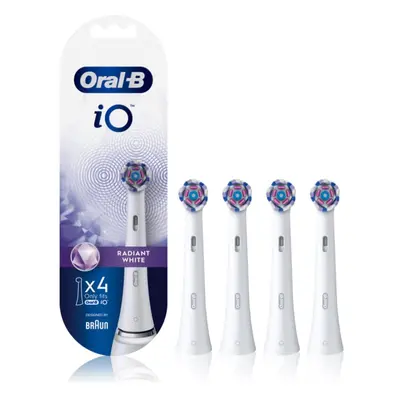 Oral B iO Radiant White fogkefe-pótfej 4 db