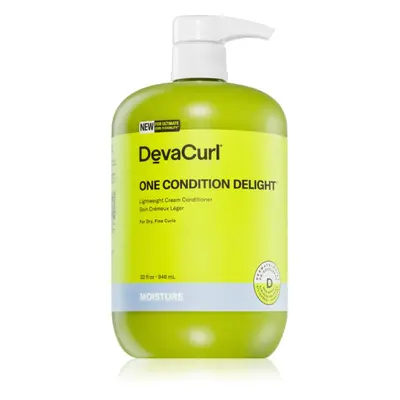 DevaCurl One Condition® Delight könnyű kondicionáló a hullámos és göndör hajra 946 ml