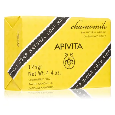 Apivita Natural Soap Chamomile tisztító kemény szappan 125 g