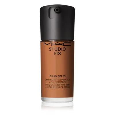 MAC Cosmetics Studio Fix Fluid SPF 15 24HR Matte Foundation + Oil Control mattító alapozó SPF 15