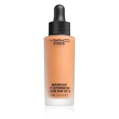 MAC Cosmetics Studio Waterweight SPF 30 Foundation könnyű hidratáló alapozó SPF 30 árnyalat NC 5