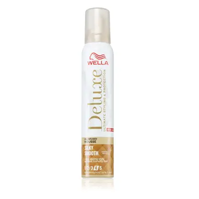 Wella Deluxe Silky Smooth fixáló hab tápláló hatással 200 ml