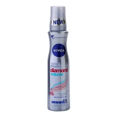 Nivea Diamond Volume fixáló hab dús és fényes hajért 150 ml