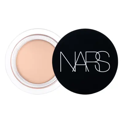 NARS SOFT MATTE Complete Concealer mattító korrektor a teljes fedésre árnyalat HONEY 6 g