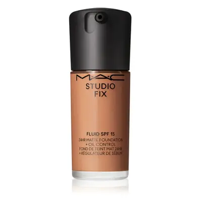 MAC Cosmetics Studio Fix Fluid SPF 15 24HR Matte Foundation + Oil Control mattító alapozó SPF 15