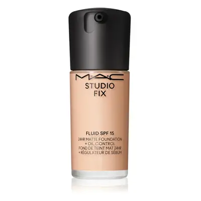 MAC Cosmetics Studio Fix Fluid SPF 15 24HR Matte Foundation + Oil Control mattító alapozó SPF 15