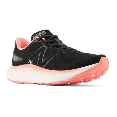 New Balance WEVOZLB3 Női futócipő, fekete, méret