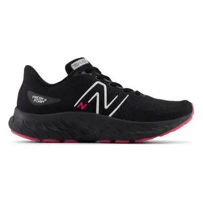 New Balance FRESH FOAM X EVOZ V3 W Női futócipő, fekete, méret