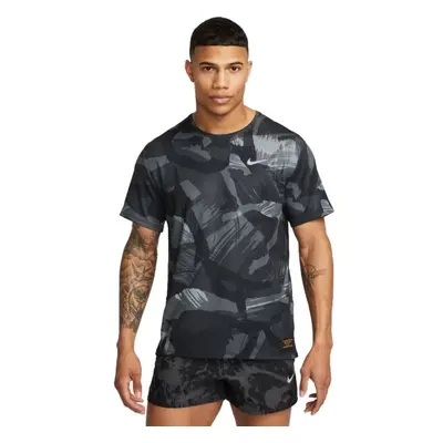 Nike NK DF MILER TOP SS CAMO Férfi póló, sötétszürke, méret