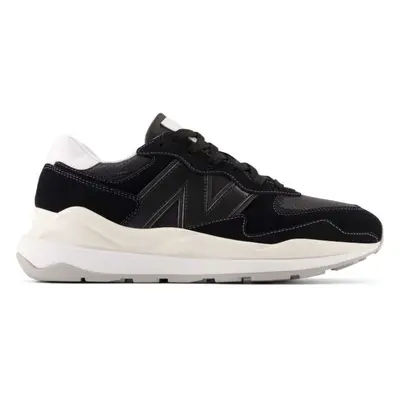 New Balance M5740SLB Férfi szabadidőcipő, fekete, méret