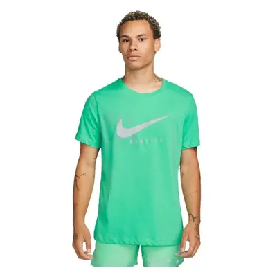 Nike NK DF TEE RUN DIV DFC SS Férfi póló futáshoz, világoszöld, méret