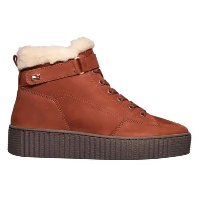 Tommy Hilfiger FAUX FUR NUBUCK LOW LACE-UP Női cipő, barna, méret