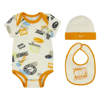 Nike wild air hat, bodysuit & bib 3-piece set