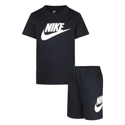 Nike club tee & short set