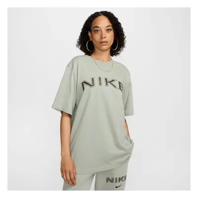 Nike Sportswear Women's Loose Short-Sleeve Graphic T-Shirt