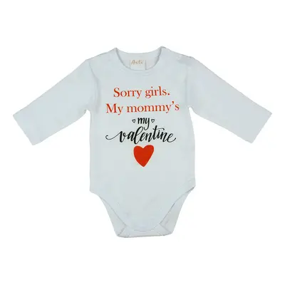 "Sorry girls. My Mommy&#039;s my valentine" feliratos valentin napi baba body fehér