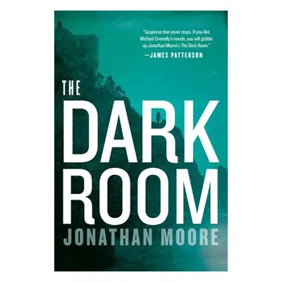 "The Dark Room" - "" ("Moore Jonathan")