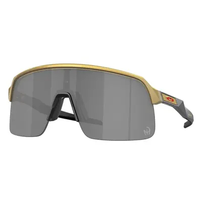 Oakley Sutro Lite Patrick Mahomes II Collection OO9463-47 M (39) Arany Unisex Napszemüvegek