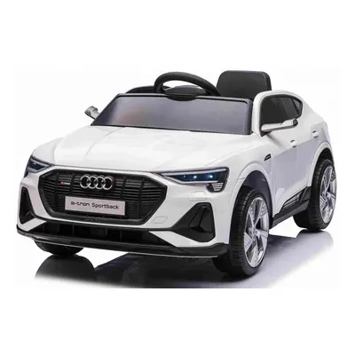 Elektromos kisautó Audi E-Tron Sportback 4x4 fehér