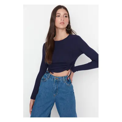 Trendyol Navy Blue Shirred Detailed Fitted Crop Crew Neck Ribbed Cotton Stretch Knit Blouse