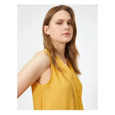 Koton Women's Yellow Collar Detailed Blouse