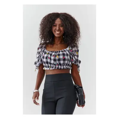 Checkered black summer top with short sleeves